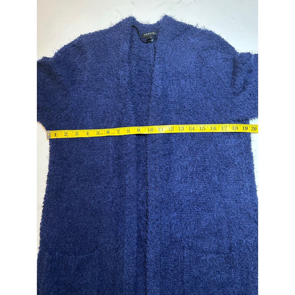 Torrid Women's Popcorn Duster Open Front Cardigan Sweater Sz 0 US 12 Blue Fuzzy - Picture 7 of 8